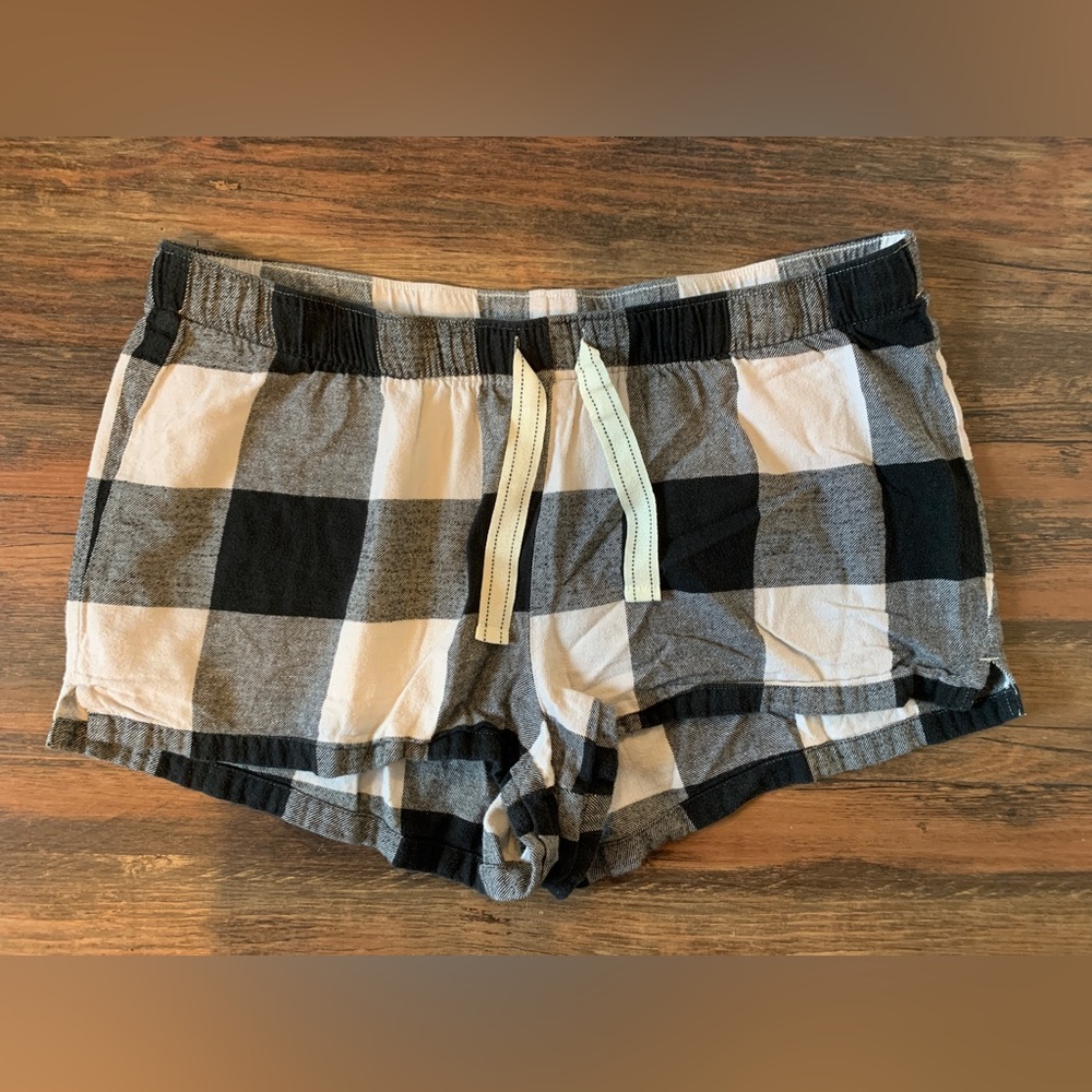 Pj shorts bundle - Picture 2 of 7